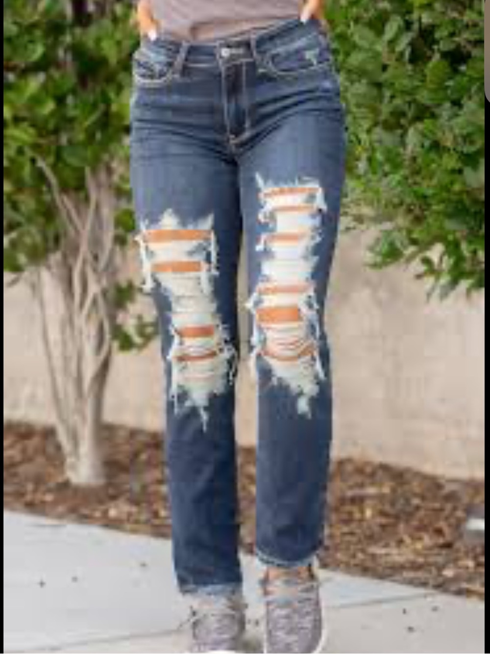 American Eagle Outfitters Distressed Straight Leg Jeans - Dark Blue